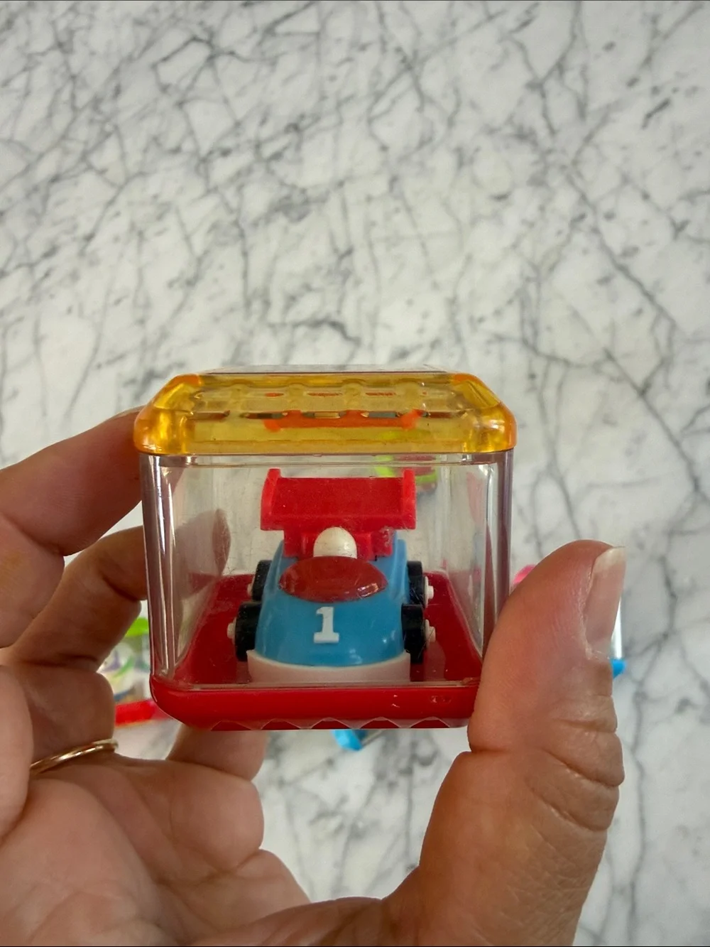 Fisher-Price Peek-A-Boo Mini Play Cubes Block Bundle X5